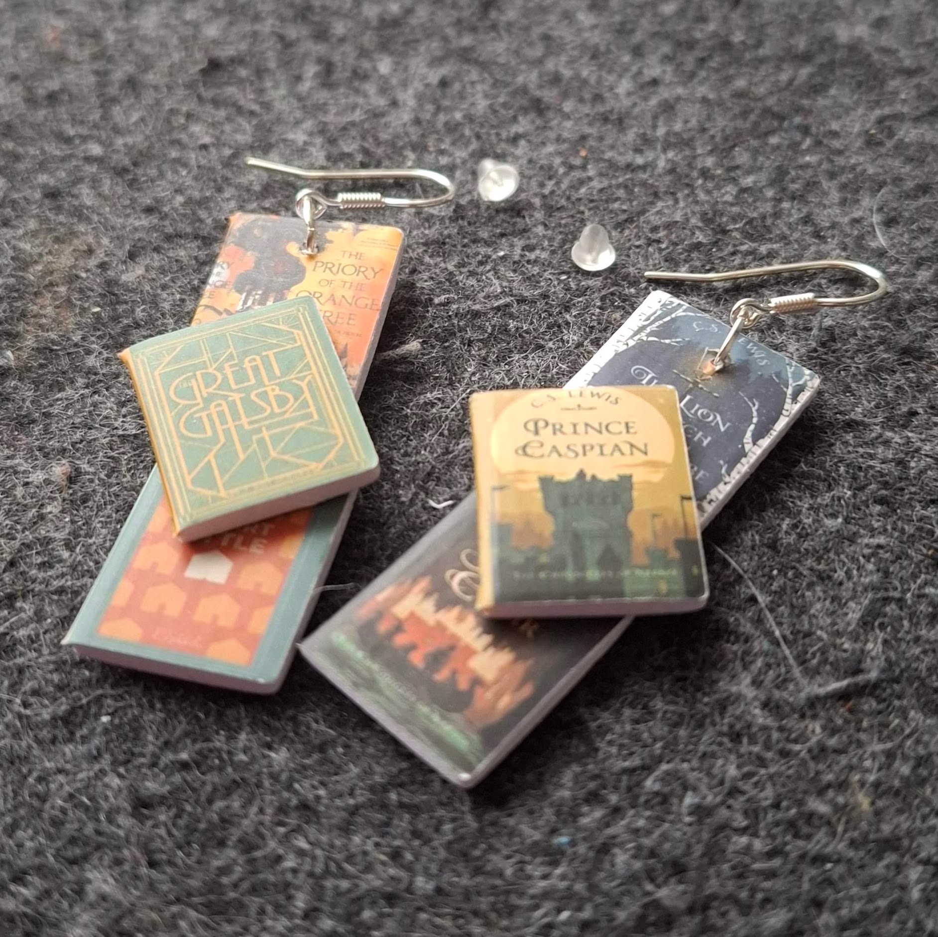 Kõrvarõngad raamat