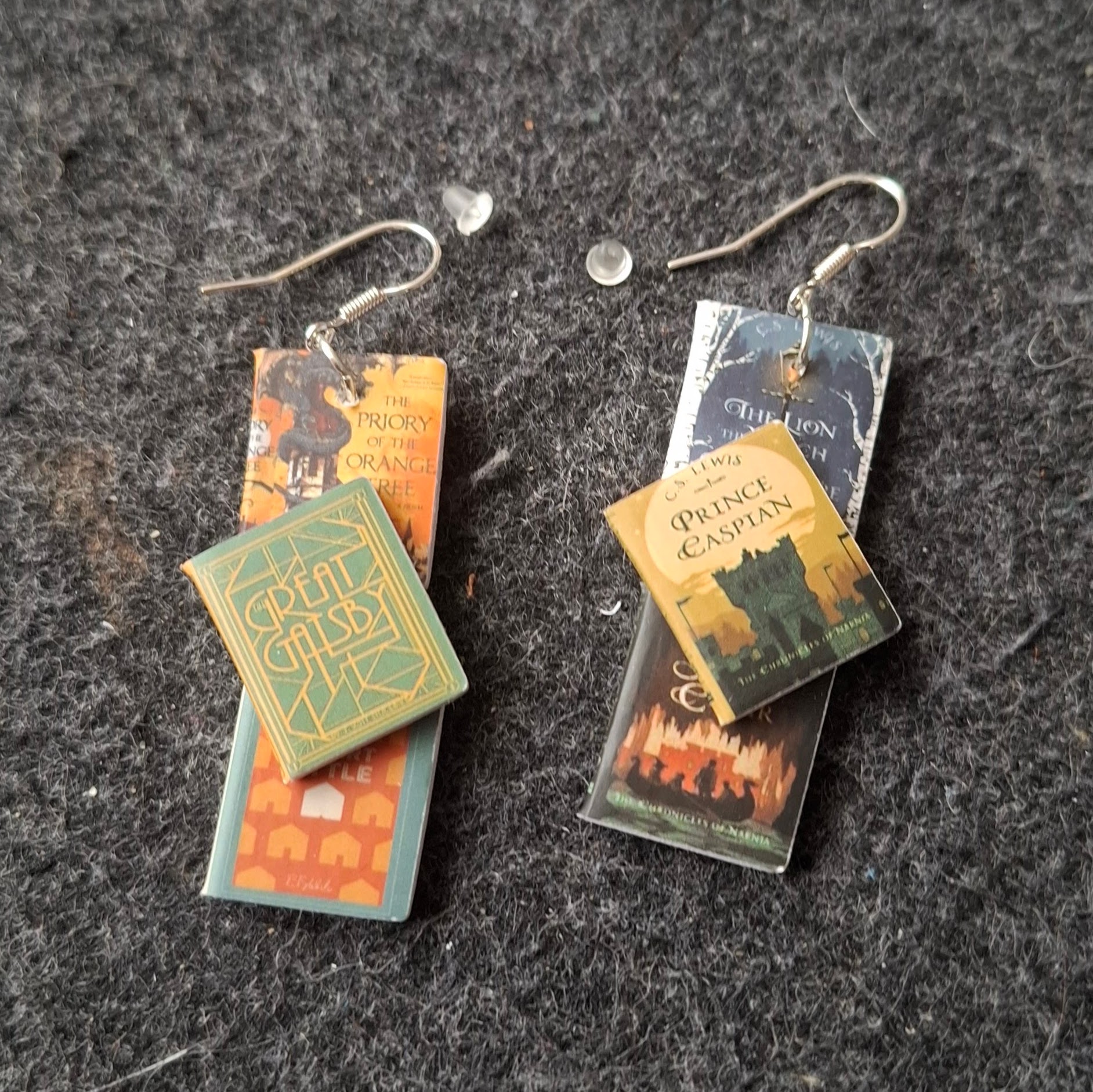 Kõrvarõngad raamat